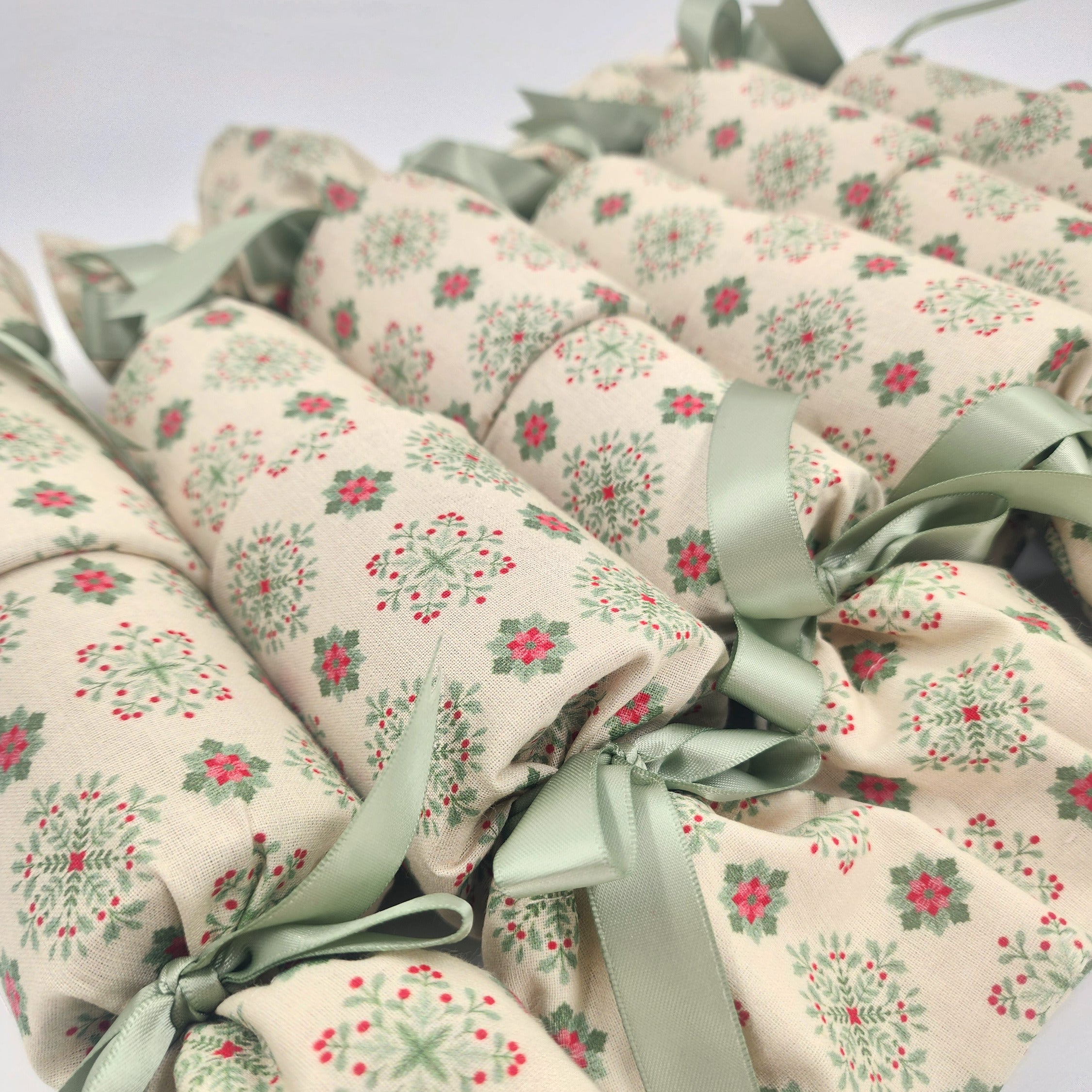 Blomsterkunst (6 Reusable Crackers) with FREE snap pack