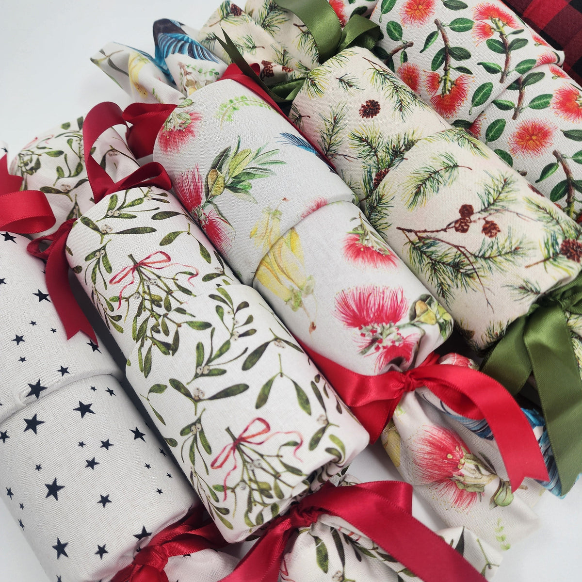 Mixed fabrics (6 Reusable Crackers) with FREE snap pack