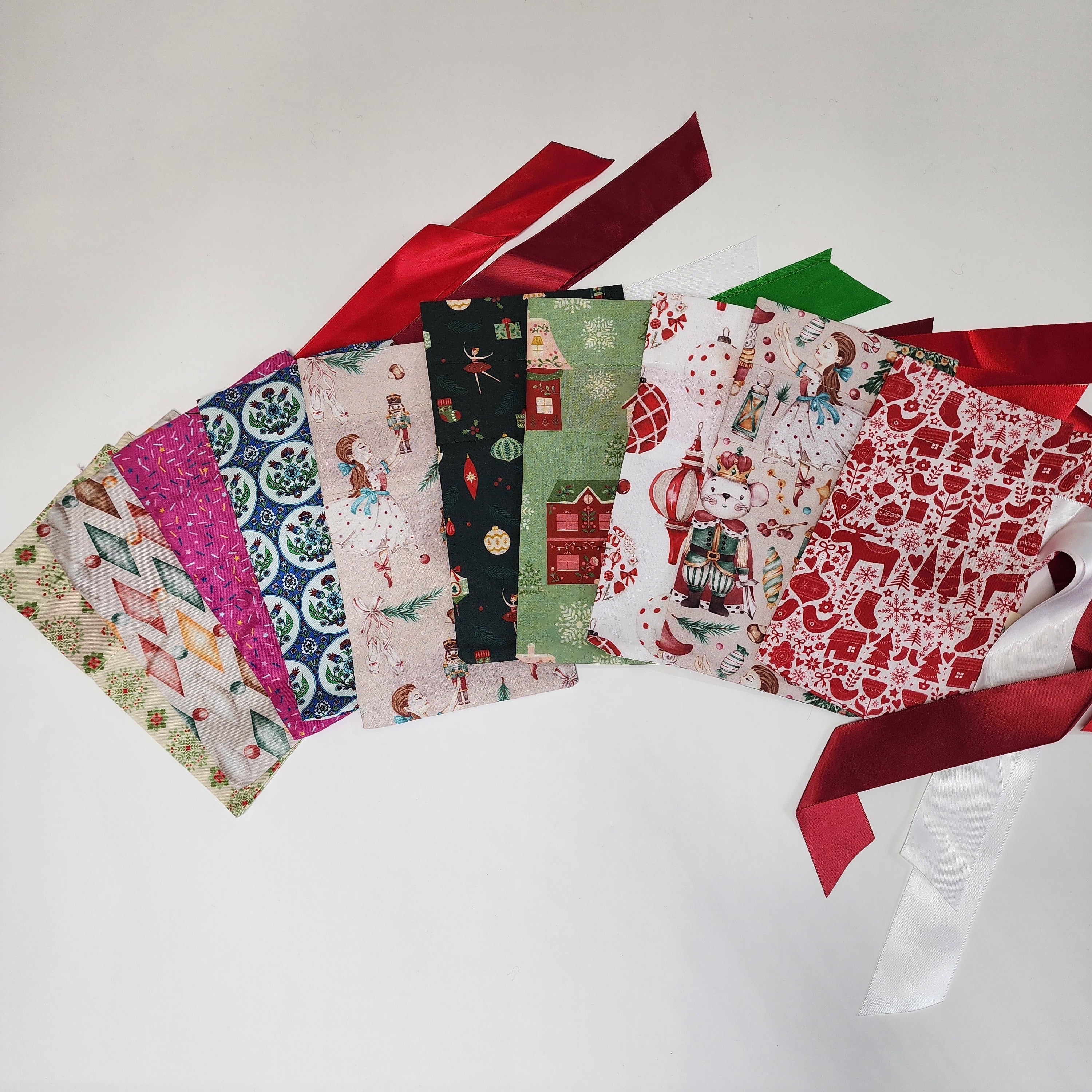 ten tiny reusable gift bags for cash or vouchers at Christmas