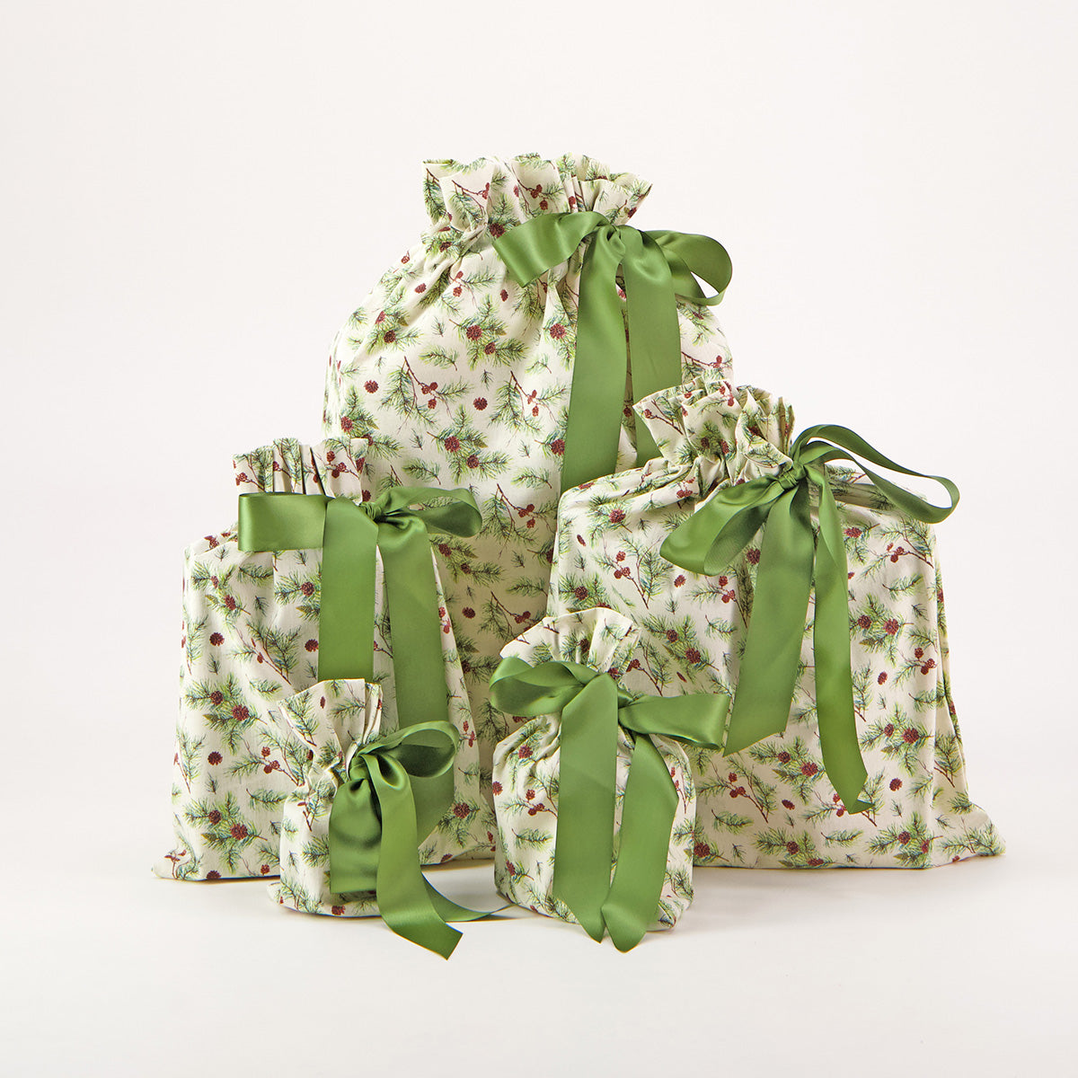 Nadarrach Giuthas na Nollaige (Reusable Gift Bag Set) Set of 5