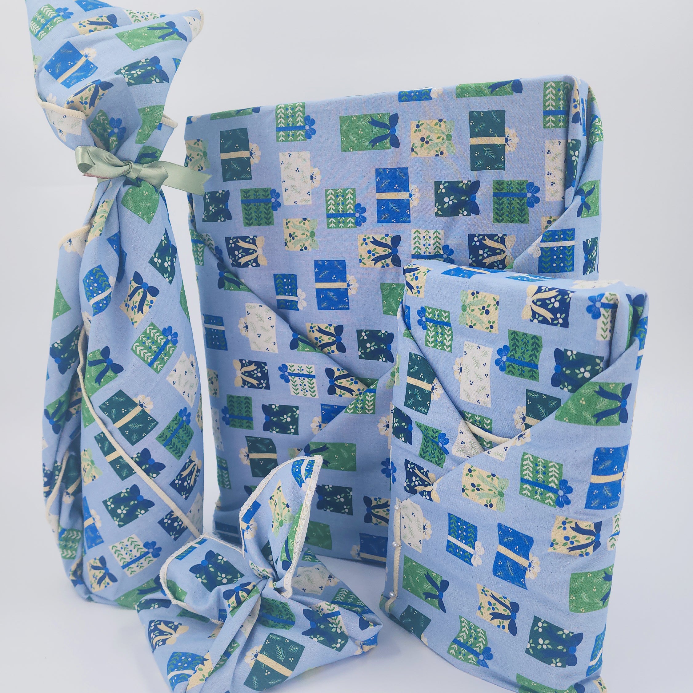 Folk Gaver - 4 Furoshiki Gift Wraps