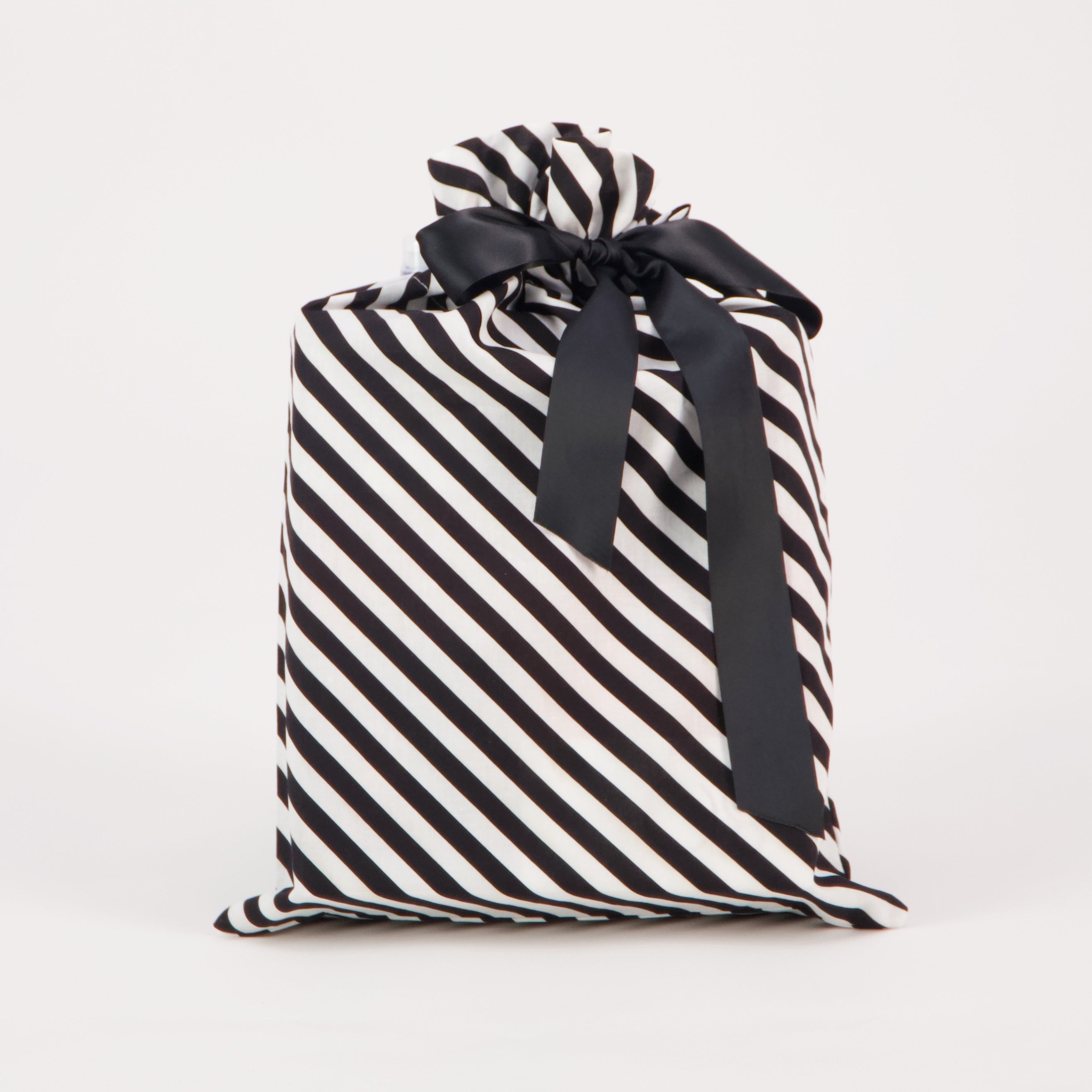 Medium Reusable Gift Bags (2024 Pre-Production Samples and Clearance)
