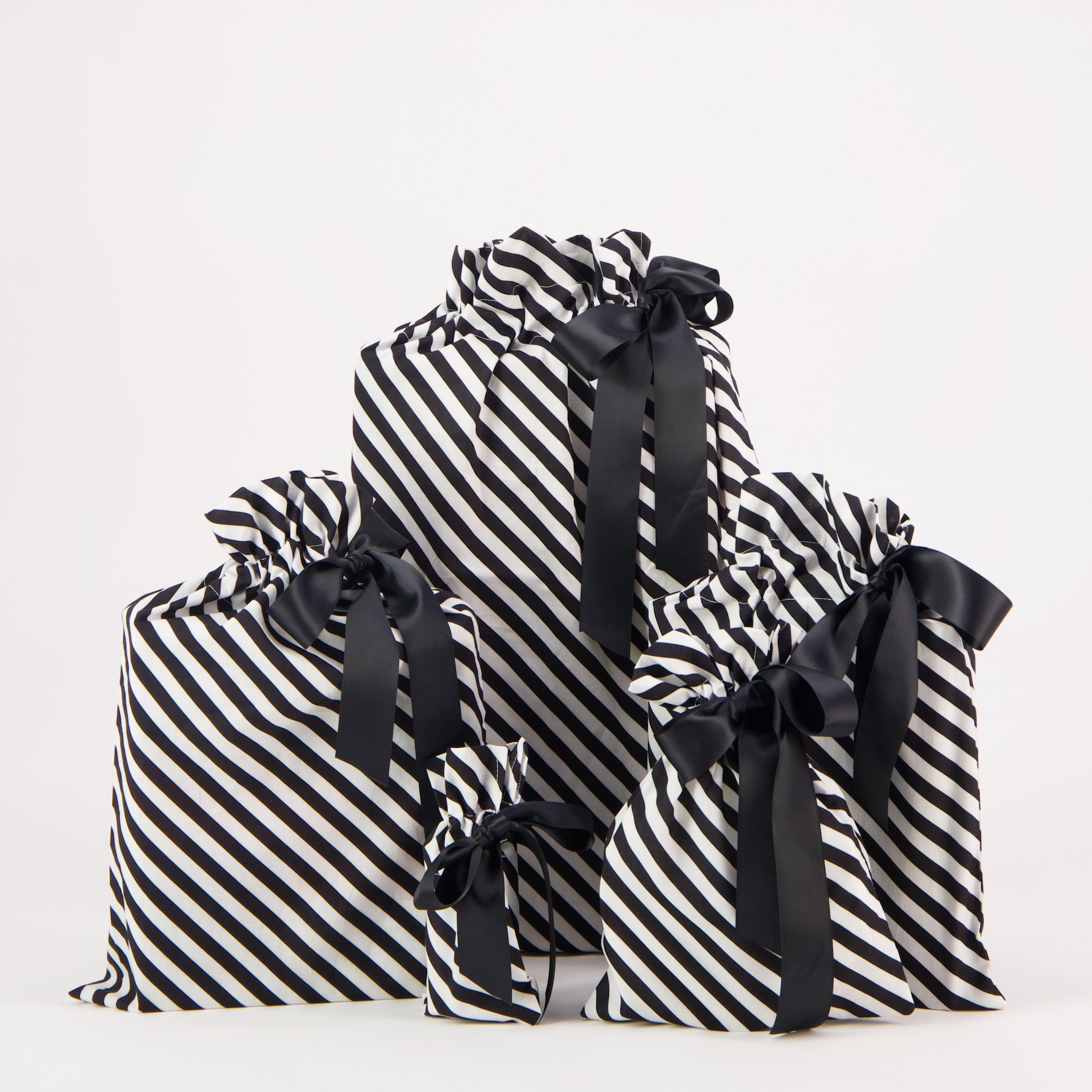 Black Stripes (Reusable Gift Bag Set)