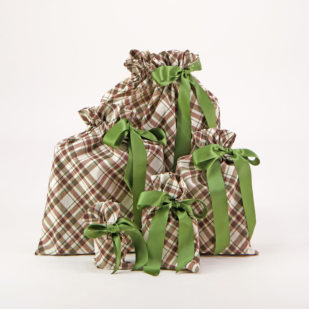 Nadarrach Tartan reusable gift bag set of 5 — classic tartan check in forest green, brown and cream — handmade in Afghanistan